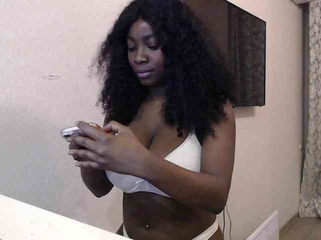 Изображение секс-шоу модели RussianBlackBaby