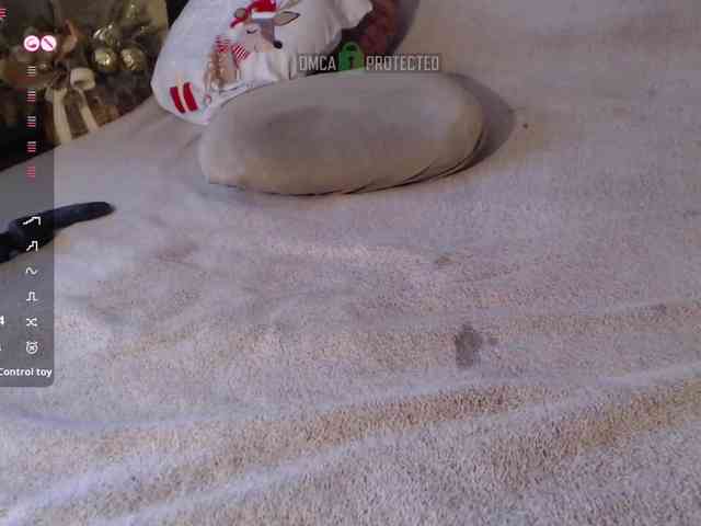 mellannie8's sex show image