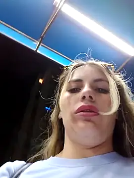 Misscata1106's sex show image