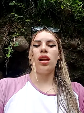 Cata_city1106's sex show image