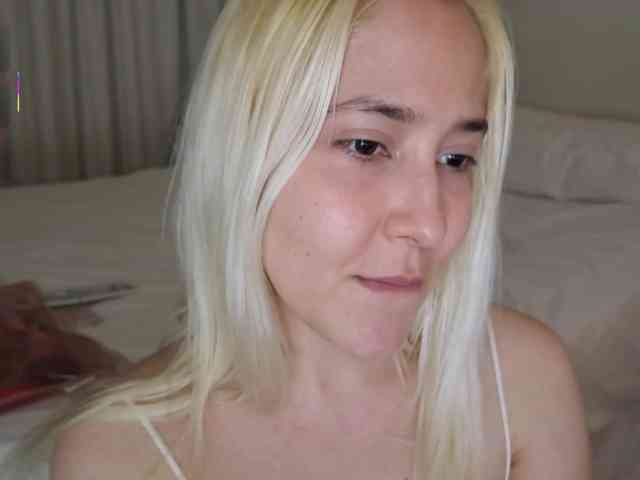 Bella-J's sex show image