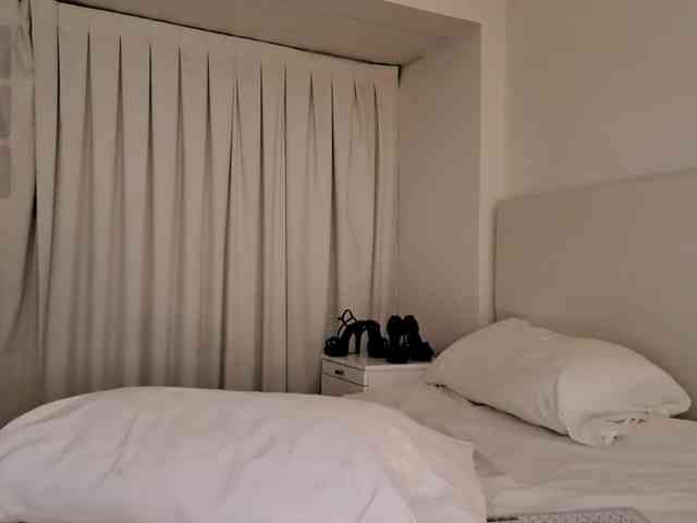 Bella-J's sex show image