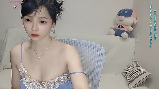 -Zara-'s sex show image