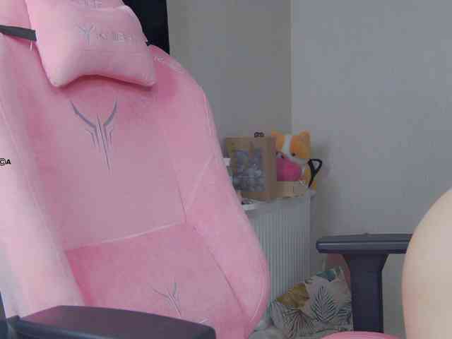 Hator's sex show image Hator's sex show image