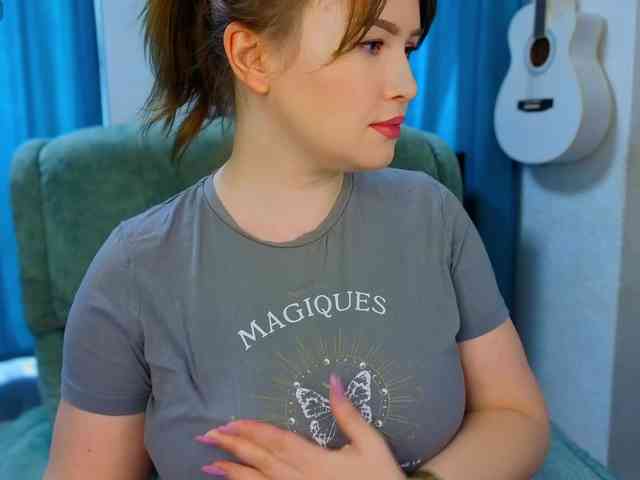 Katniss-K's sex show image