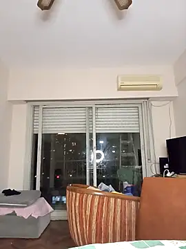 Sole_Love's sex show image