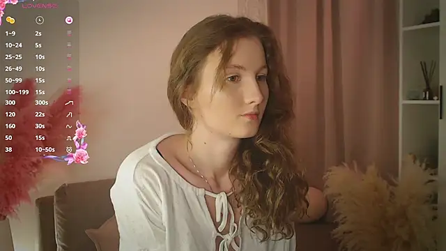 Alika_L_V's sex show image Alika_L_V's sex show image