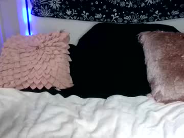 babyred333's sex show image