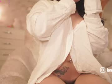 Изображение секс-шоу модели samanthalavey_ Изображение секс-шоу модели samanthalavey_