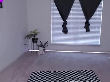 petitebrat's sex show image