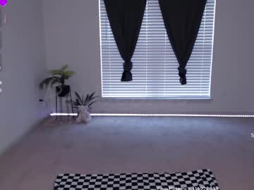 petitebrat's sex show image