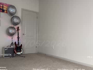 petitebrat's sex show image