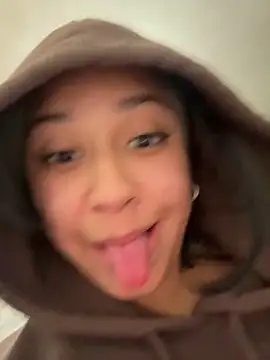 Изображение секс-шоу модели lynn9000 Изображение секс-шоу модели lynn9000