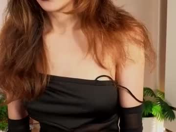 Изображение секс-шоу модели linaage