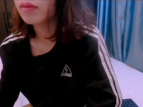 Sexshow-Bild von ravy_kim