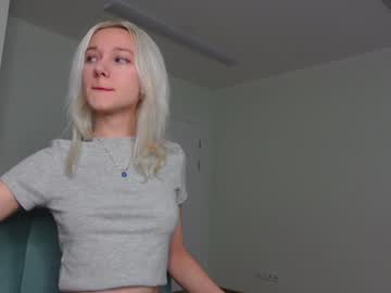 Изображение секс-шоу модели agelina_summer