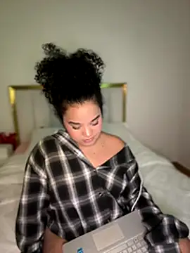 Lucy_wilson5's sex show image