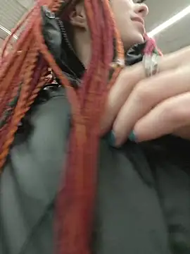 Изображение секс-шоу модели Frost_foxy Изображение секс-шоу модели Frost_foxy