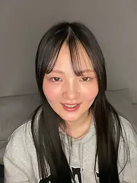 Изображение секс-шоу модели MinaKubo