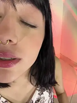 HinaSweet's sex show image