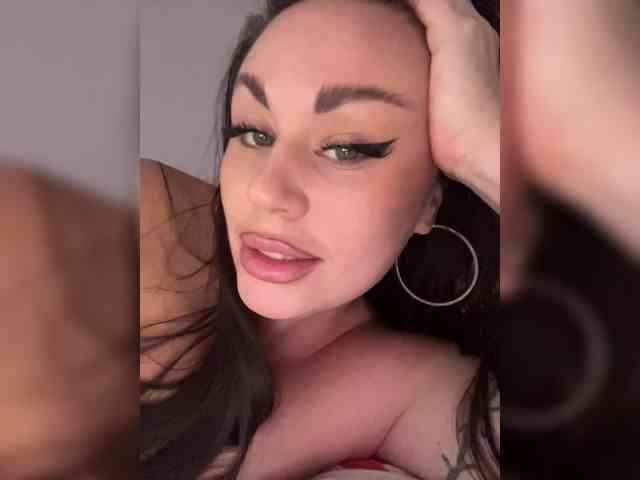 -Hennessy-'s sex show image -Hennessy-'s sex show image