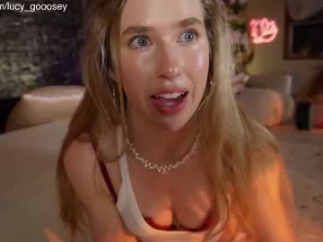 lucy_gooosey's sex show image