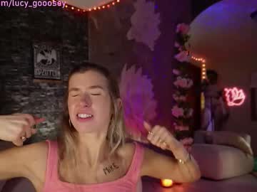 lucy_gooosey's sex show image