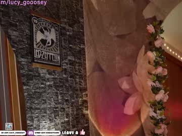 lucy_gooosey's sex show image