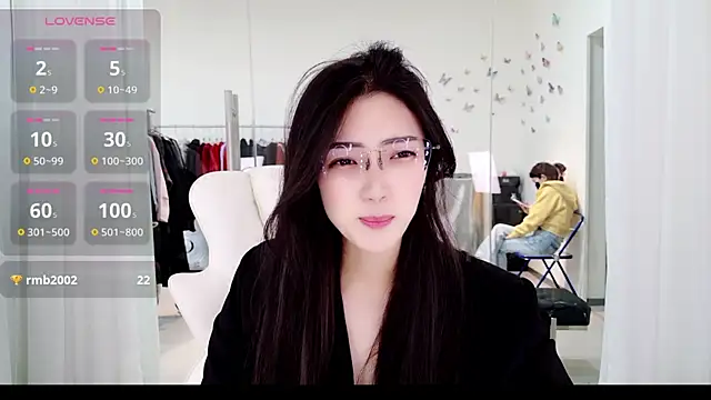 Sexshow-Bild von yangyang-777 Sexshow-Bild von yangyang-777