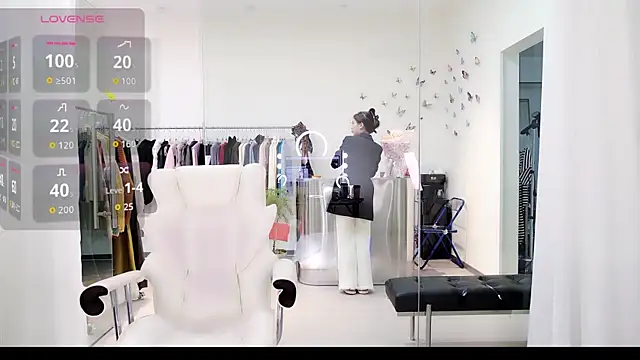 Sexshow-Bild von yangyang-777 Sexshow-Bild von yangyang-777