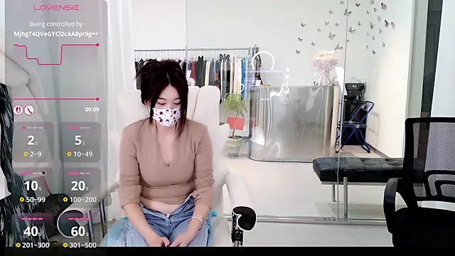 Sexshow-Bild von yangyang-777 Sexshow-Bild von yangyang-777