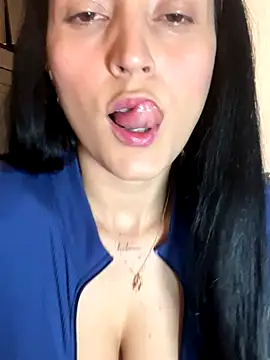 Изображение секс-шоу модели Valentina_cartier