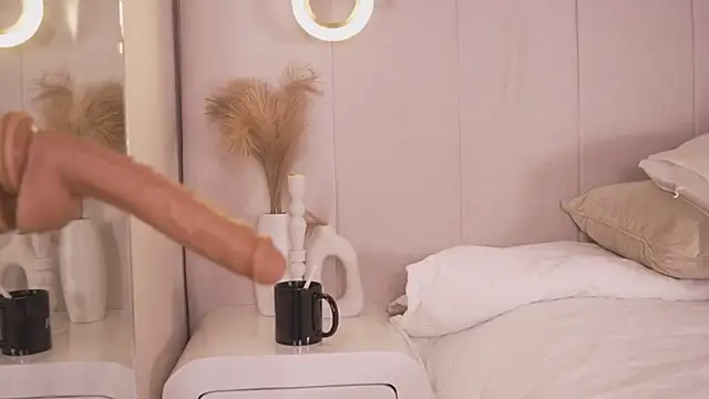Abby-me's sex show image