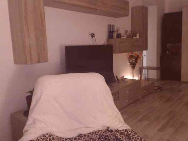 Изображение секс-шоу модели DivineBlond