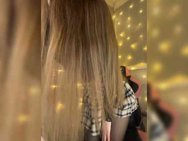 Girlboom's sex show image Girlboom's sex show image