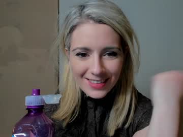 Изображение секс-шоу модели kimilee22 Изображение секс-шоу модели kimilee22