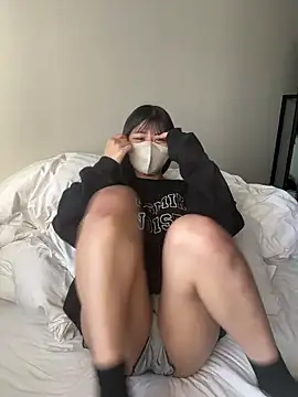 Изображение секс-шоу модели 0p-saki-p0