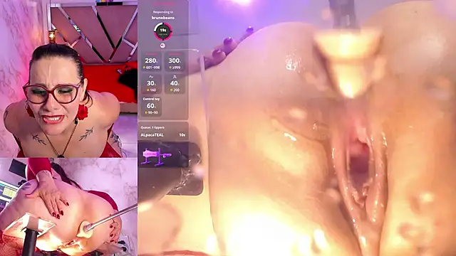 ErikaMontiel__'s sex show image