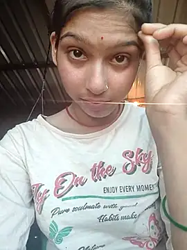 Изображение секс-шоу модели Yatiksha_Beby Изображение секс-шоу модели Yatiksha_Beby