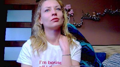 Изображение секс-шоу модели Karoline121 Изображение секс-шоу модели Karoline121