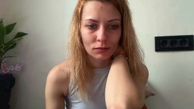 Karoline121's sex show image