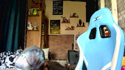 Изображение секс-шоу модели Karoline121 Изображение секс-шоу модели Karoline121