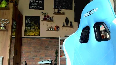 Изображение секс-шоу модели Karoline121 Изображение секс-шоу модели Karoline121