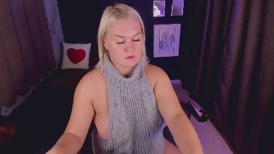 Изображение секс-шоу модели YolandaKiss