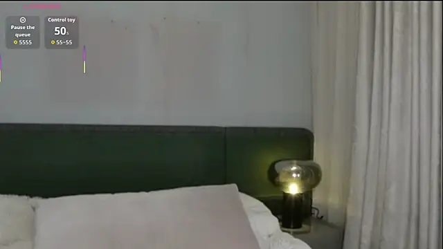 Hazel-11's sex show image