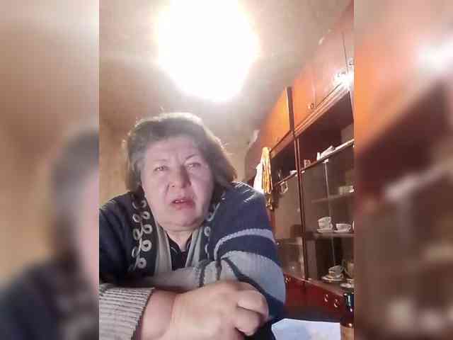 SweetSugar77's sex show image