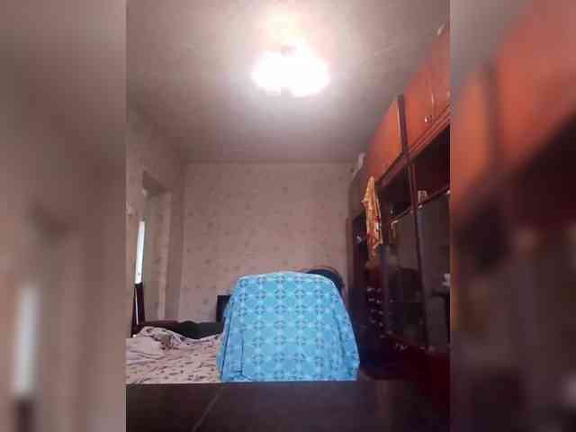 SweetSugar77's sex show image