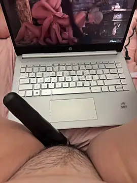 yourcutesarah's sex show image yourcutesarah's sex show image