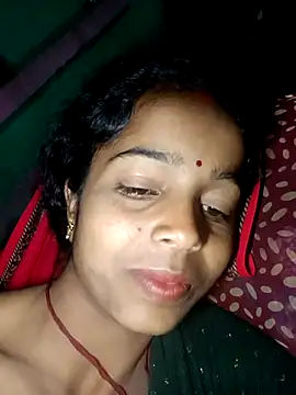 Изображение секс-шоу модели Alisha_beby143