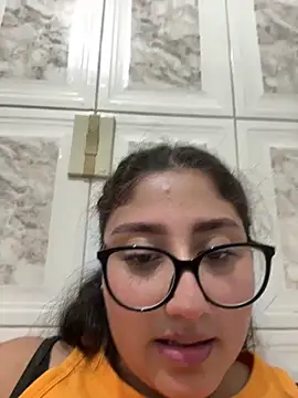 croftsmila's sex show image
